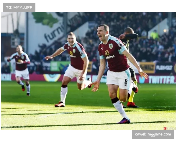 伯恩利主场特夫摩尔球场完成灯光系统现代化改造