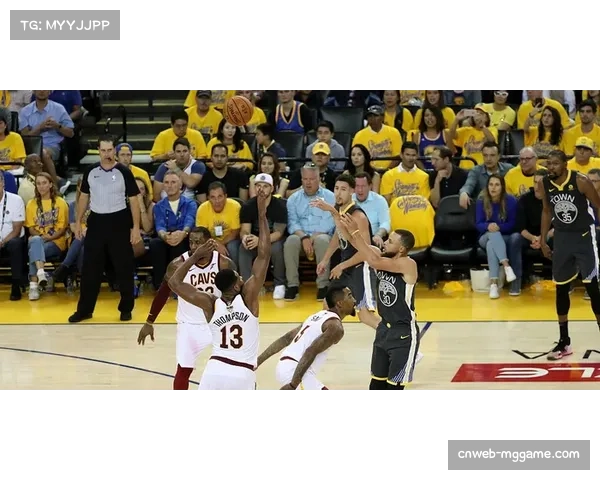 勇士主场迎老鹰，库里冲击三分纪录