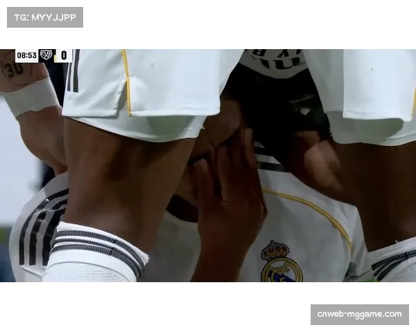 关键瞬间：贝林厄姆主罚任意球击中横梁，皇马错失领先良机